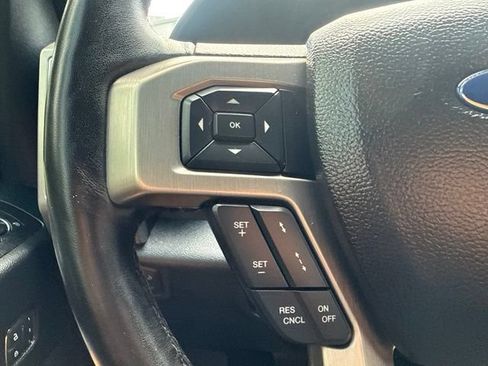 Used 2017 Ford F150 Platinum w/ Equipment Group 701A Luxury AWD/4WD image 24