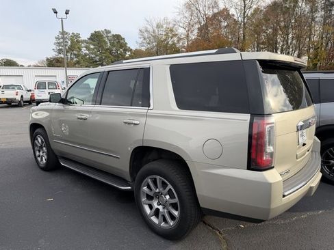 Used 2016 GMC Yukon Denali image 6