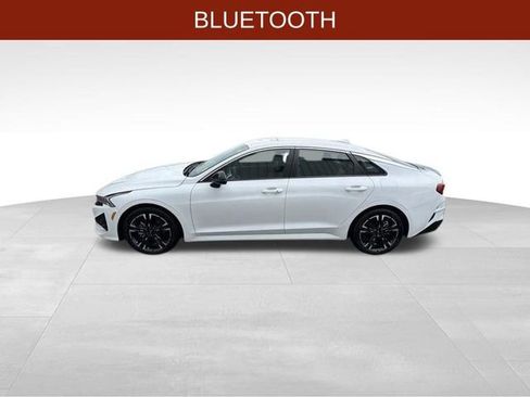 Used 2023 Kia K5 GT-Line w/ GT-Line Premium Package FWD image 4