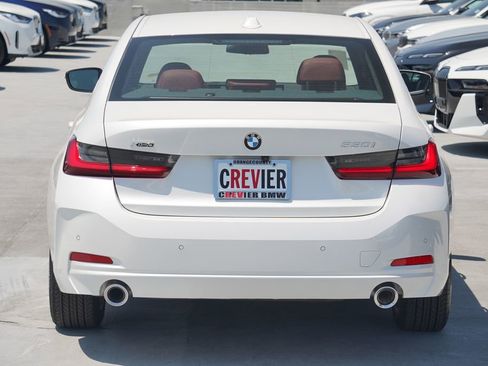 Used 2025 BMW 330i xDrive Sedan AWD/4WD image 6