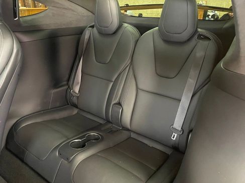 Used 2022 Tesla Model X Plaid image 23