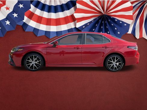 Used 2024 Toyota Camry SE FWD image 21