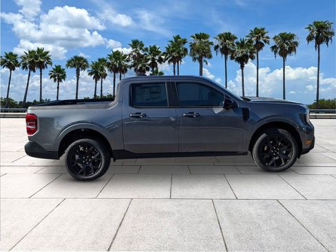 New 2026 Ford Maverick Lariat w/ Black Appearance Package image 9