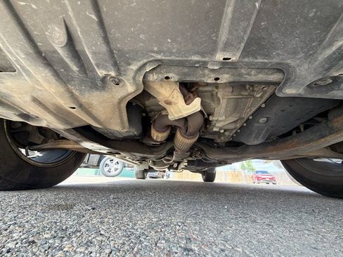 Used 2020 Nissan Pathfinder SL AWD/4WD image 24