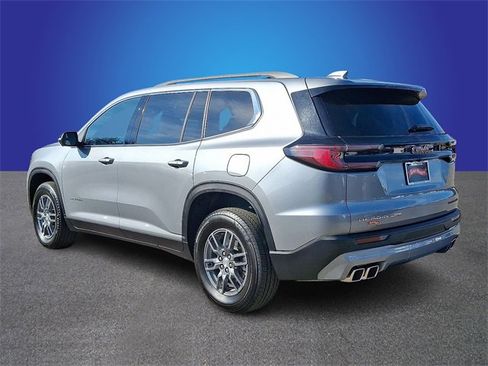 Used 2025 GMC Acadia Elevation image 6