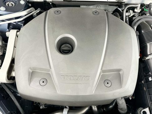 New 2026 Volvo XC90 T8 Plus image 29