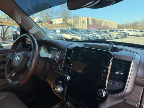 Used 2019 RAM 1500 Limited image 4