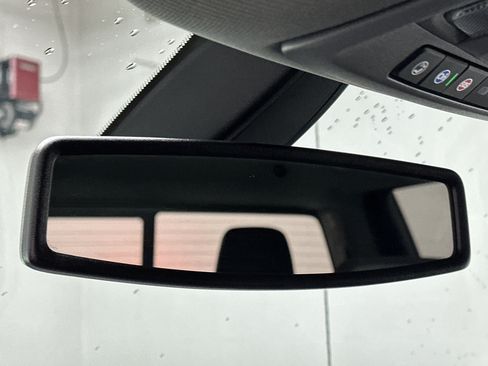 Used 2022 Chevrolet Silverado 1500 LTZ w/ LTZ Convenience Package II image 39