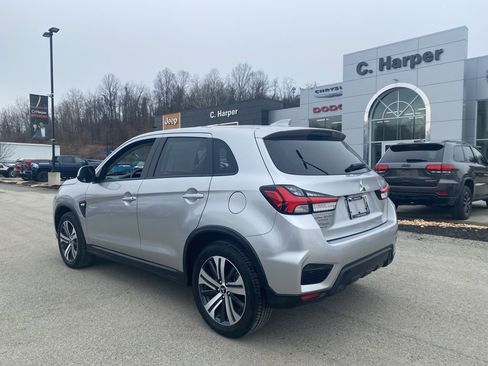 Used 2025 Mitsubishi Outlander Sport ES image 4