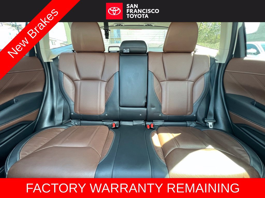 Used 2023 Subaru Forester Touring w/ Popular Package #2 AWD/4WD image 14