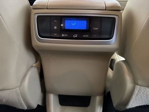 Used 2015 Toyota Highlander Plus image 29