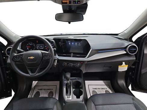 New 2026 Chevrolet Trax LS FWD image 10