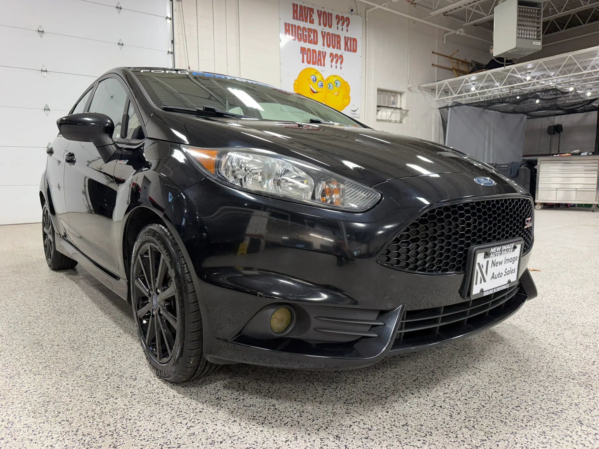 Used 2019 Ford Fiesta ST-Line FWD image 1