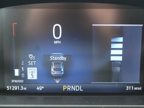 Used 2023 Ford Escape ST-Line w/ Tech Pack #1 image 5