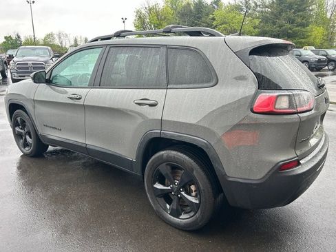 Used 2023 Jeep Cherokee Altitude Lux AWD/4WD image 4