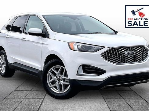 Used 2024 Ford Edge SEL AWD/4WD image 2