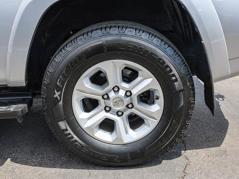 Used 2019 Toyota 4Runner SR5 RWD image 27