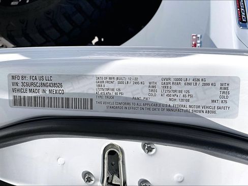 Certified 2022 RAM 2500 Tradesman w/ Chrome Appearance Group AWD/4WD image 35