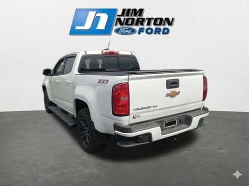 Used 2018 Chevrolet Colorado Z71 AWD/4WD image 7