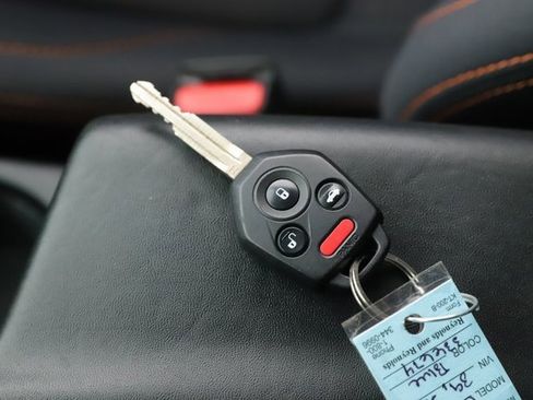 Used 2021 Subaru Crosstrek 2.0i Premium image 18