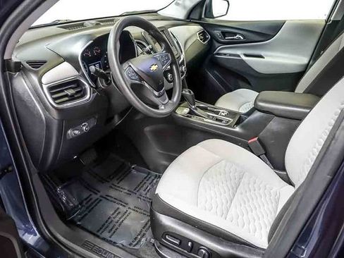 Certified 2019 Chevrolet Equinox LS w/ LS Convenience Package FWD image 13