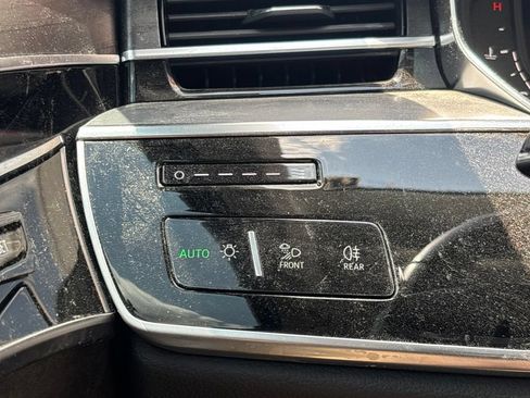 Used 2019 Audi A8 L 3.0T w/ Executive Package AWD/4WD image 27
