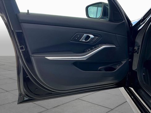 Used 2026 BMW 330i Sedan RWD image 23