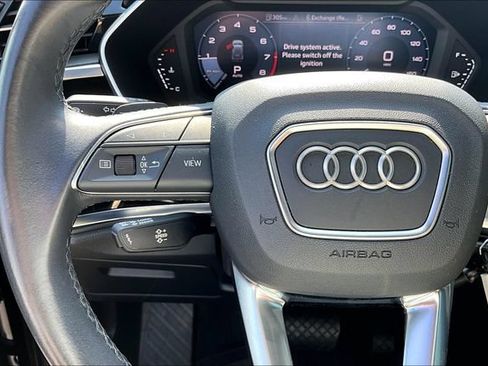 Certified 2023 Audi Q3 2.0T Premium w/ 19" Wheel Package AWD/4WD image 11