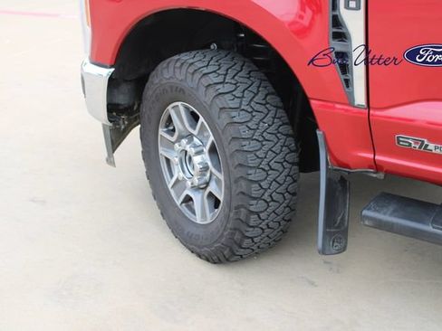 Used 2023 Ford F350 Lariat w/ Tow Technology Package AWD/4WD image 9