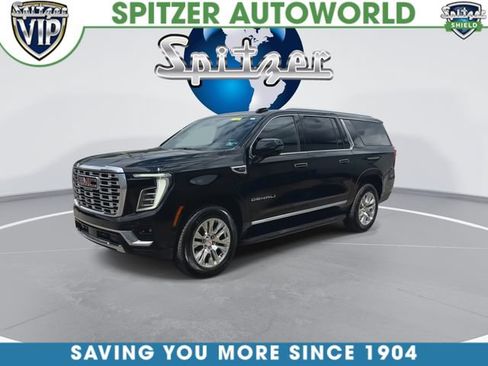 Used 2025 GMC Yukon XL Denali w/ LPO, Floor Liner Package AWD/4WD image 4