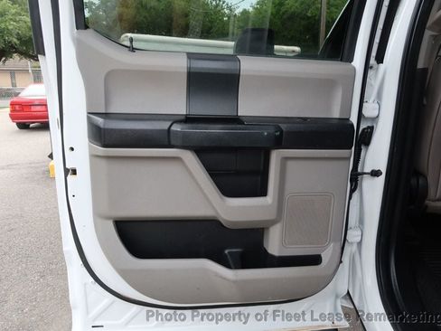 Used 2018 Ford F350 XL w/ Power Equipment Group AWD/4WD image 16