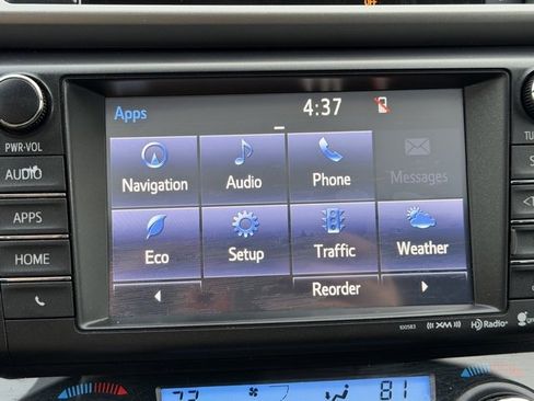 Used 2018 Toyota RAV4 Limited image 26