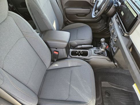 New 2026 Jeep Gladiator Sport image 16