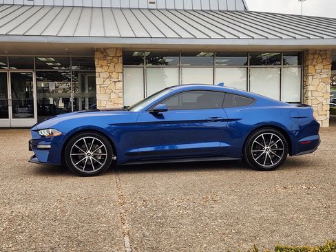 Used 2022 Ford Mustang Coupe w/ Equipment Group 101A image 4