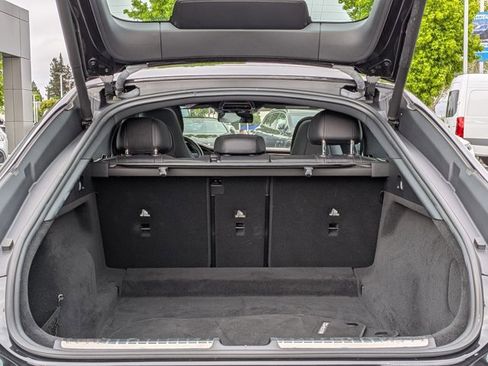 Used 2023 Mercedes-Benz EQS 580 4MATIC Sedan image 6
