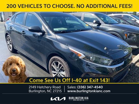 Certified 2023 Kia Forte LXS FWD image 1
