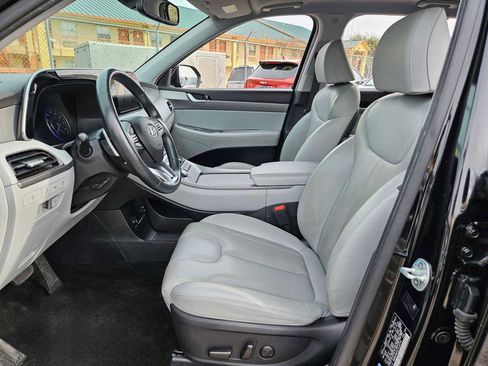 Used 2020 Hyundai Palisade SEL w/ Premium Package image 17