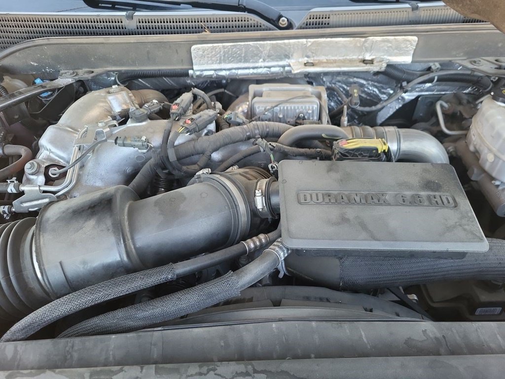 Used 2018 Chevrolet Silverado 2500 LTZ w/ Duramax Plus Package AWD/4WD image 35