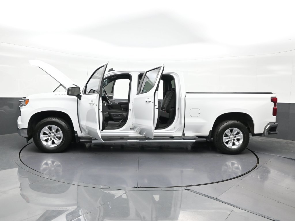 Used 2024 Chevrolet Silverado 1500 LT w/ Protection Package RWD image 33