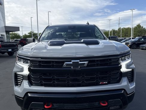 Used 2024 Chevrolet Silverado 1500 LT Trail Boss AWD/4WD image 14