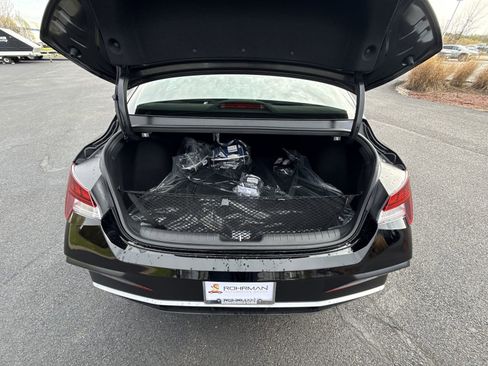 New 2026 Hyundai Elantra SEL Sport Premium w/ Cargo Package FWD image 24