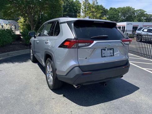 Certified 2021 Toyota RAV4 XLE Premium FWD image 6