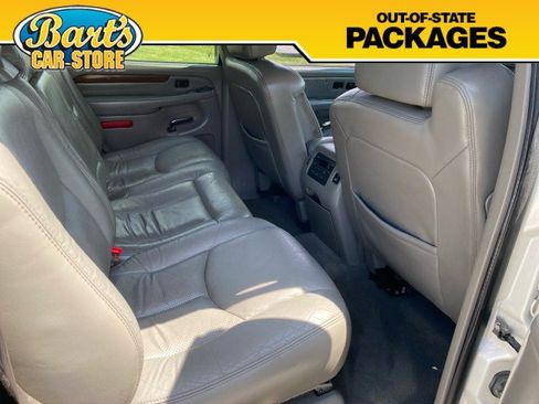 Used 2004 Cadillac Escalade AWD image 14