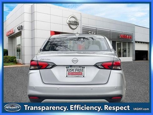 Certified 2025 Nissan Versa SV w/ Trunk Package image 7