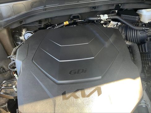 Used 2022 Kia Telluride S image 34