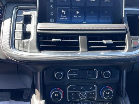 Used 2023 Chevrolet Suburban RST image 17