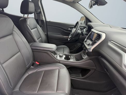 Used 2022 GMC Acadia SLT w/ Technology Package image 18