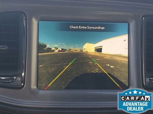 Used 2023 Dodge Challenger R/T w/ Plus Package image 31