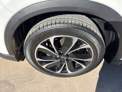 Used 2023 MAZDA CX-5 AWD 2.5 S w/ Premium Plus Pkg image 9