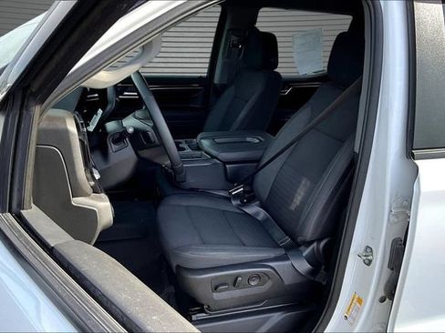 Used 2024 Chevrolet Silverado 1500 LT AWD/4WD image 21